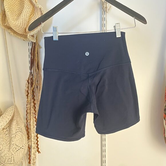 SOLD Navy Align Shorts 6" Inseam - Picture 3 of 4